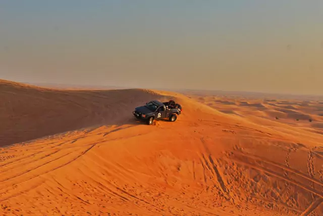 Desert Adventure: Captivating Moments in Abu Dhabi's Safari Bliss